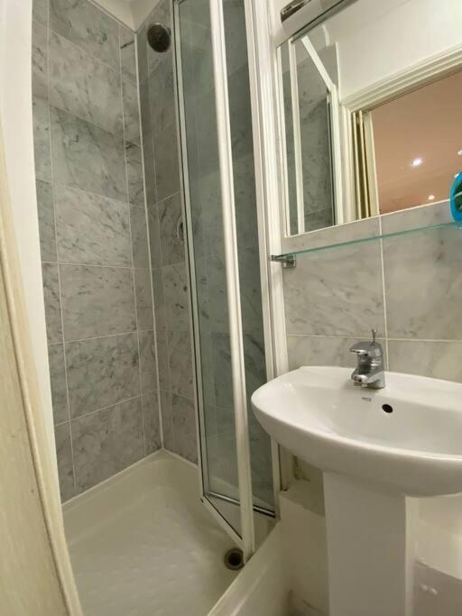 F2- Basement Studio Fits 1 Near Paddington Londra Dış mekan fotoğraf